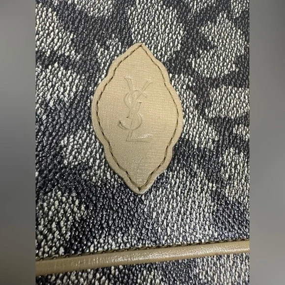 Yves Saint Laurent YSL Vintage Giraffe Print Flap Clutch Bag